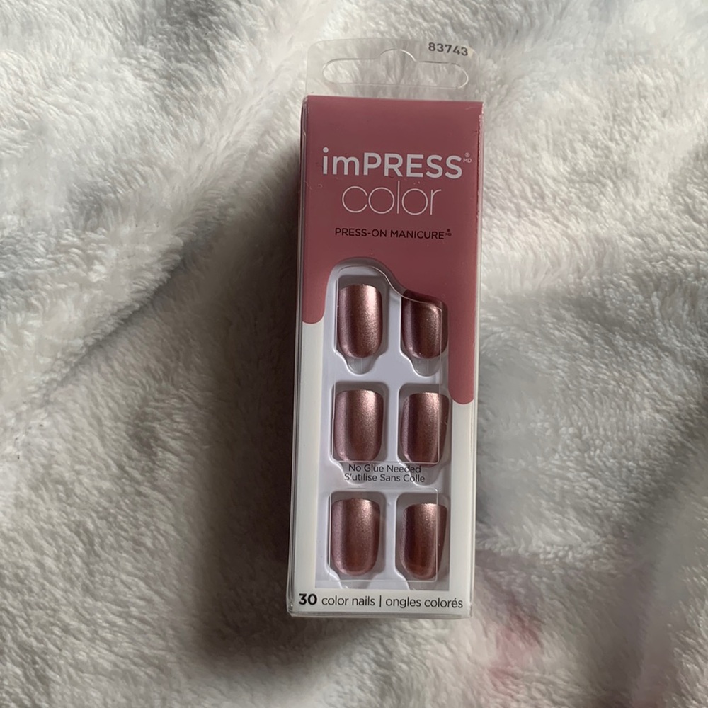 Kiss impress color press on nails